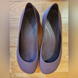 CROCS Brooklyn Women's Size 9 Plum Dark Cherry Ballet Flats EUC